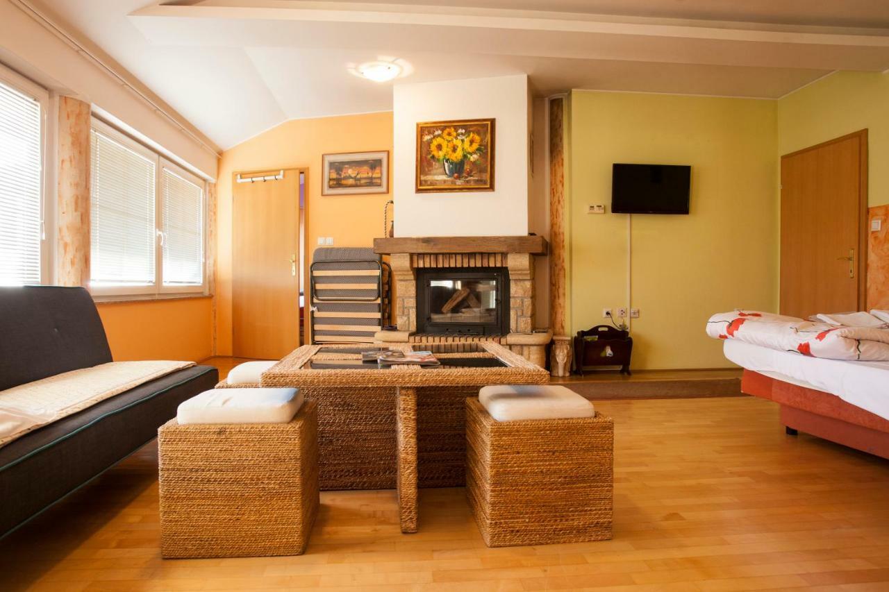 Guest House Celan Spodnja Hajdina Luaran gambar